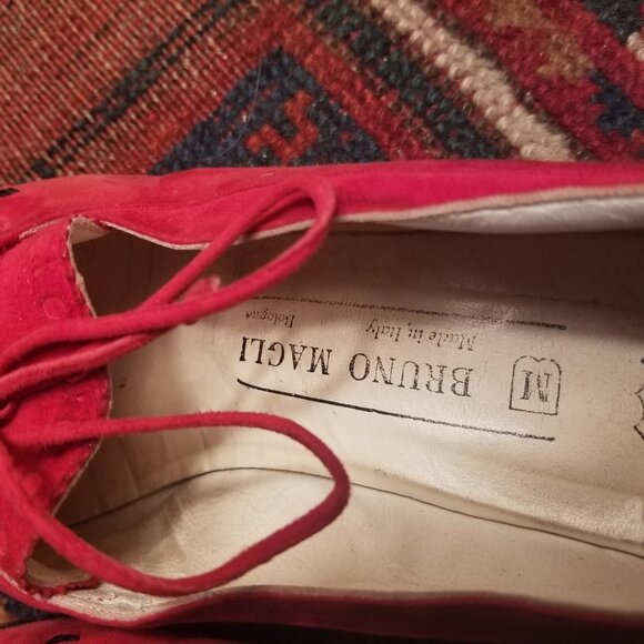BRUNO MAGLI crimson red suede shoes 38 1/2 - Picture 6 of 7